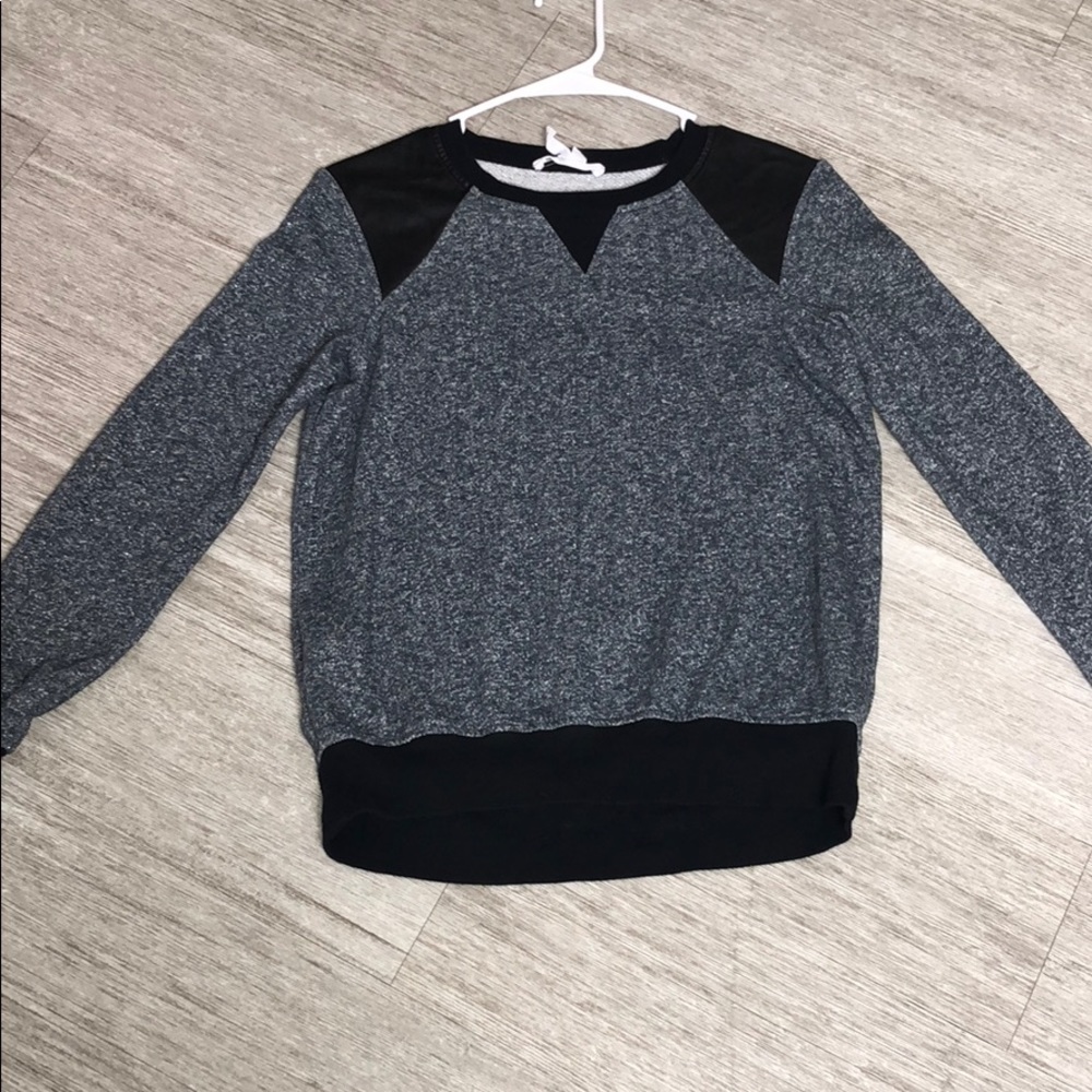 BCBG Long Sleeve Top Oth-02
